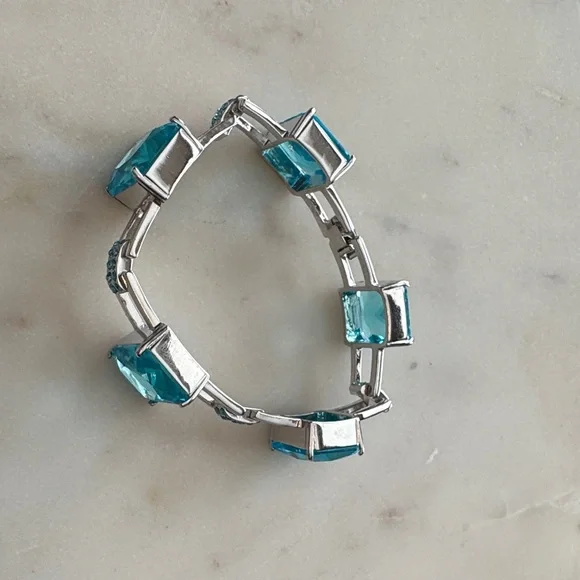 Elegant One-of-A-Kind Silver and Aqua Blue Crystal Bracelet - Picture 7 of 8